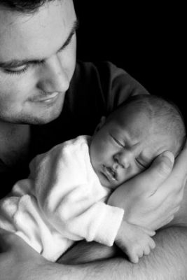 soulager les coliques de bébé position